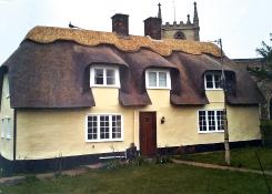 traditional-thatcher-cambs-beds-herts-elsworth-church