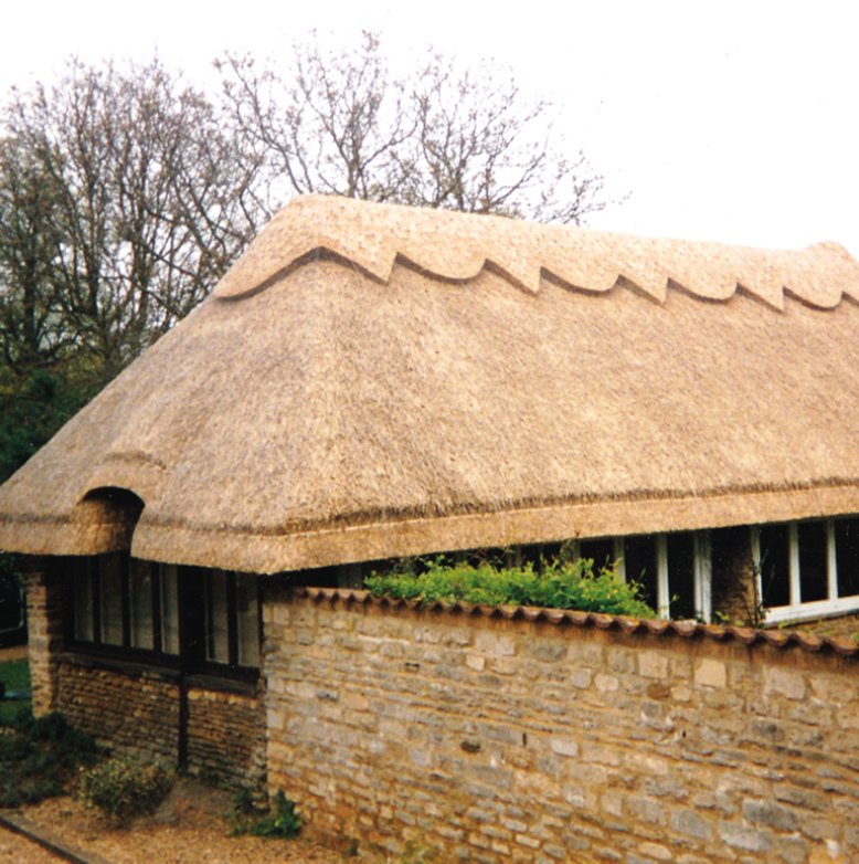 traditionalthatchercambsbeds3